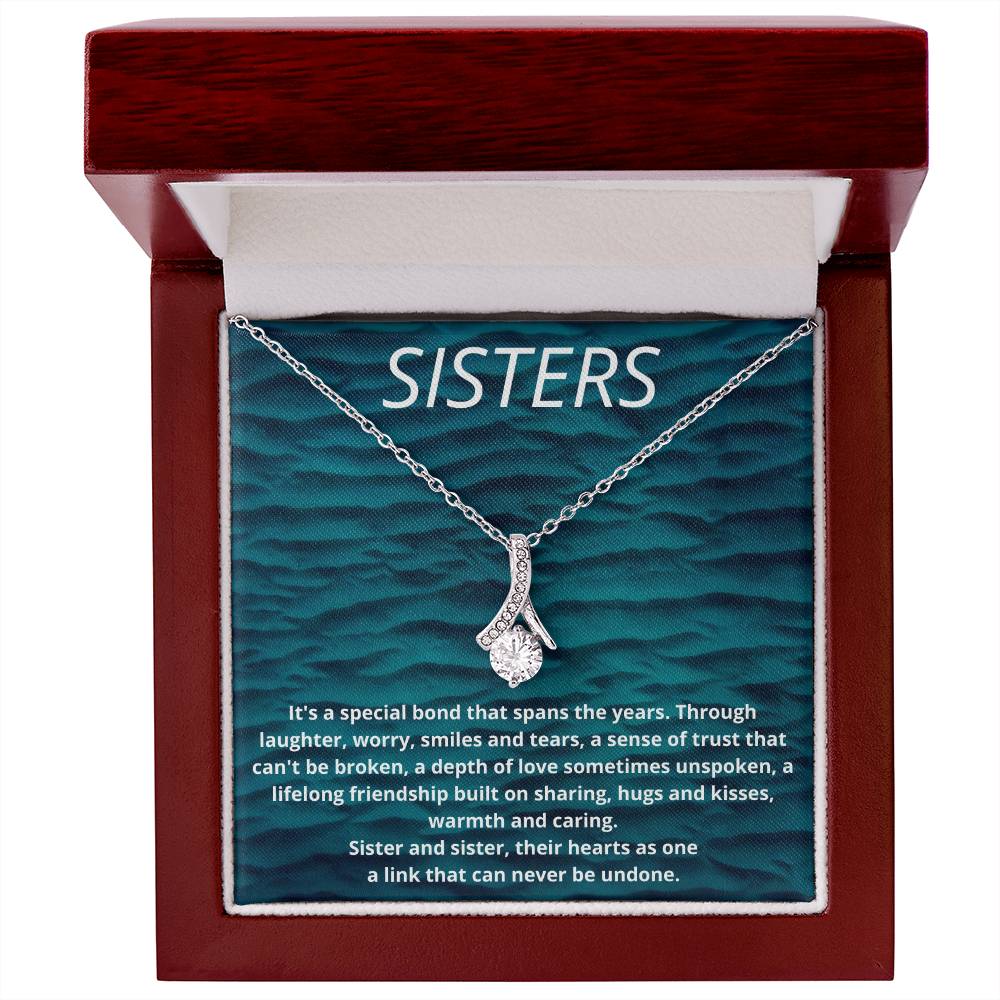 Sister Alluring Beauty Necklace