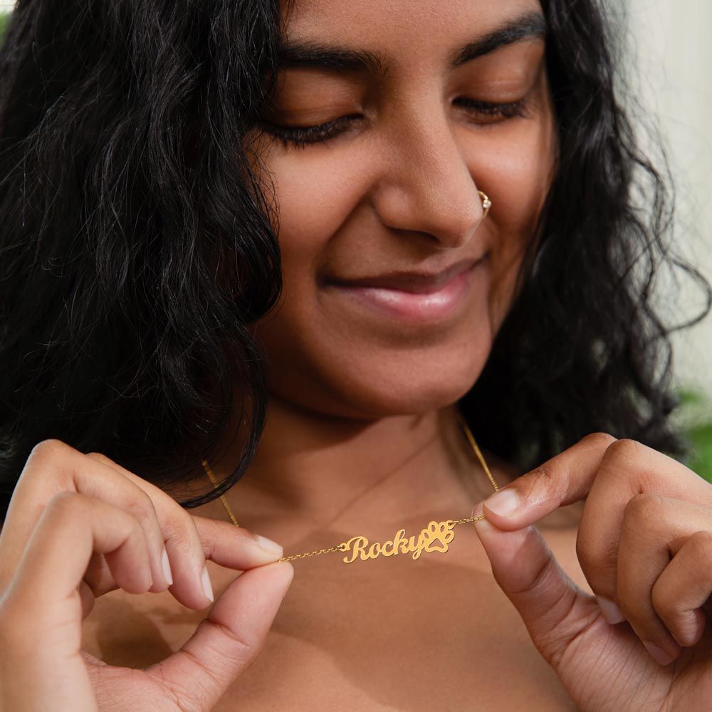 Personalized Amazing Cat Mom Name Necklace with Paw Print-FashionFinds4U